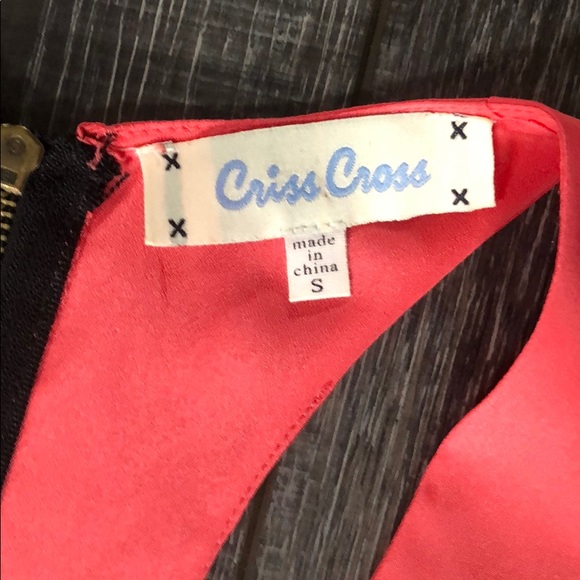 PERFECT CONDITION CORAL/SALMON RUFFLE DRESS SZ SM - Picture 4 of 7